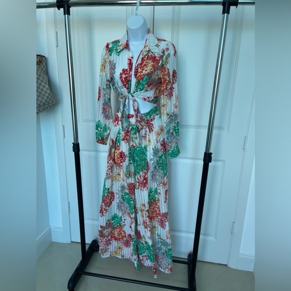 Matching set - Picture 4 of 5